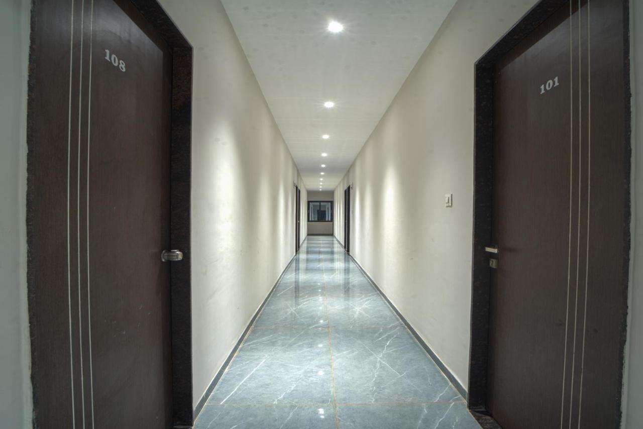 Hotel Saheb Kolhapur Eksteriør billede