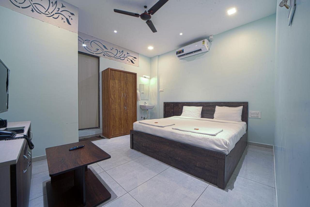 Hotel Saheb Kolhapur Eksteriør billede